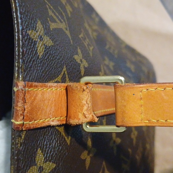 Authentic Louis Vuitton monogram Sac shopping Tote - Picture 9 of 16